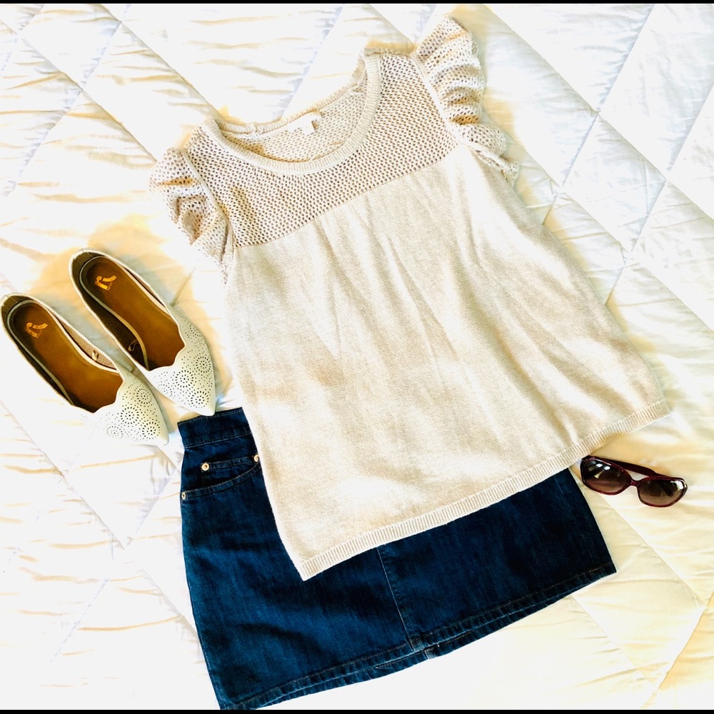 Lauren Conrad sweater top